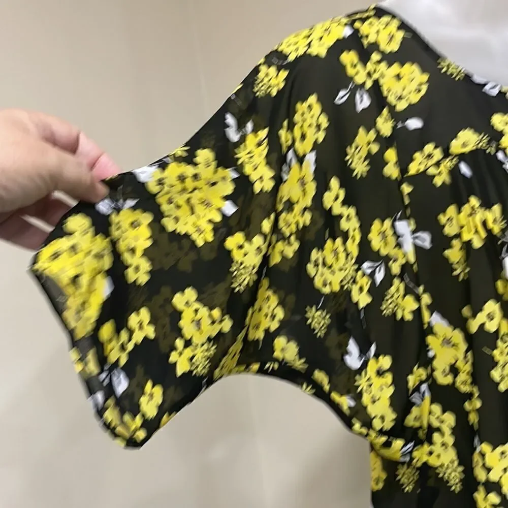 NWOT Michael Kors black and yellow floral shell oversized blouse.  Size XS